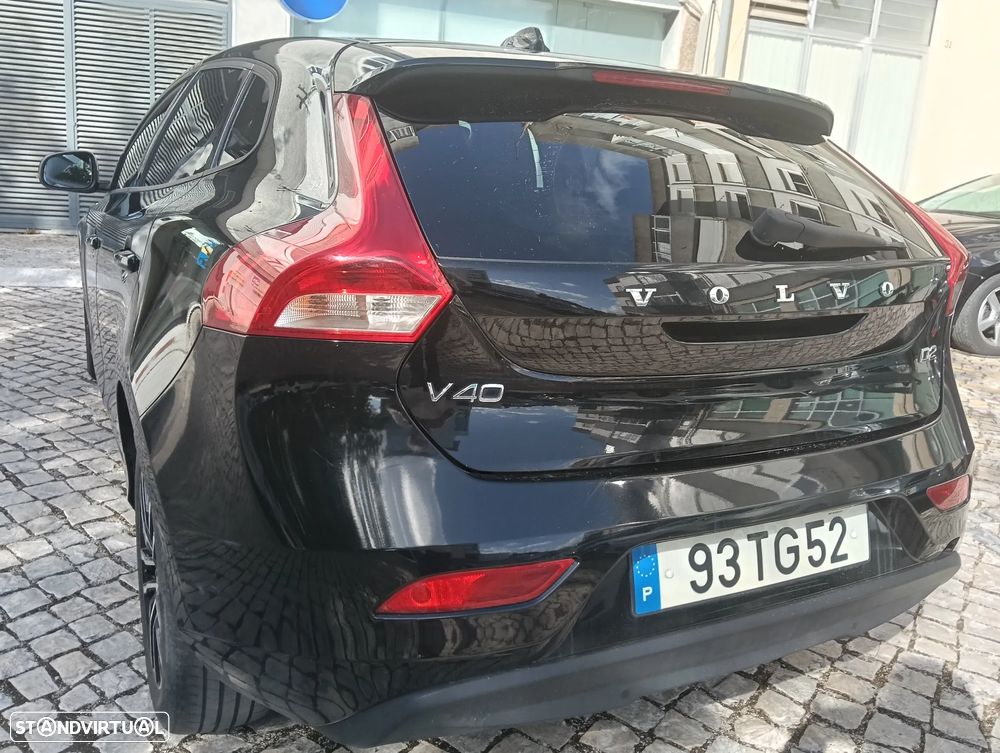 Volvo V40 2.0 D2 Momentum Eco - 7