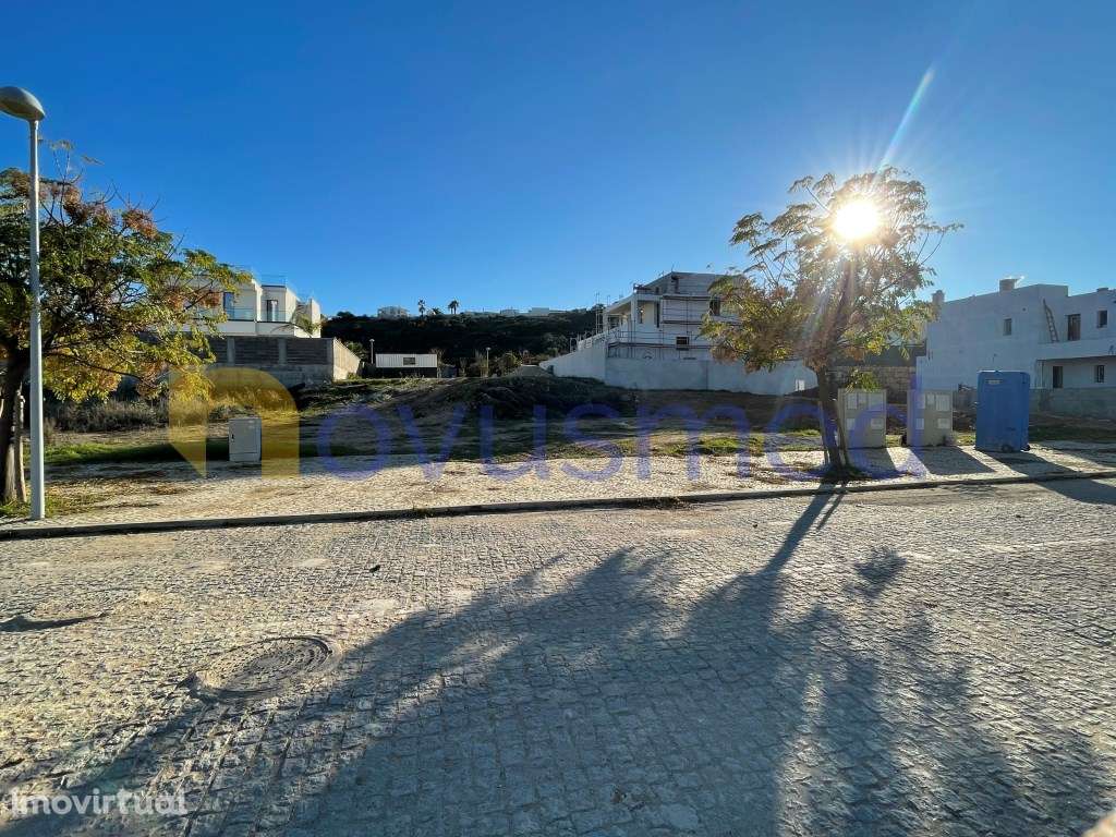 Lote de terreno com projeto aprovado para Moradia de Luxo na Marina... - Grande imagem: 3/23