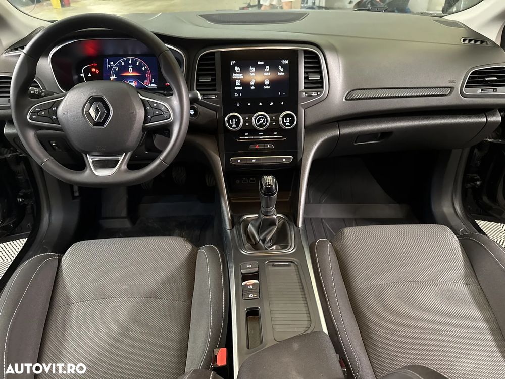Renault Megane - 10