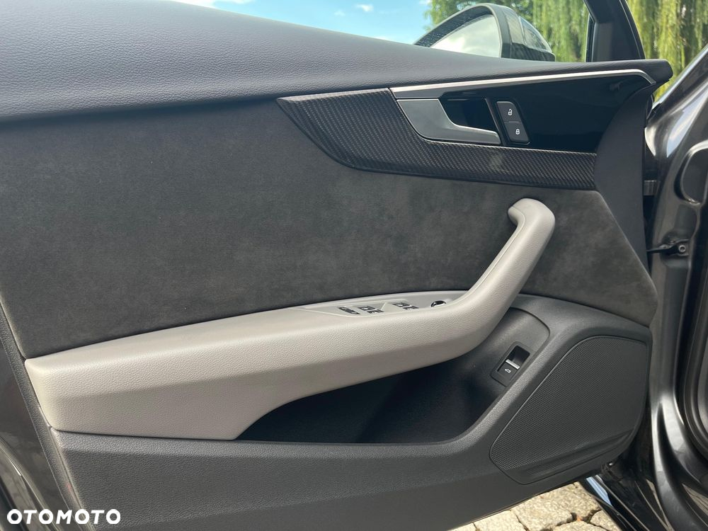 Audi S4 3.0 TFSI quattro tiptronic - 19