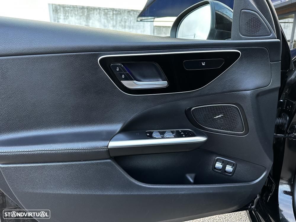 Mercedes-Benz C 300 e T 9G-TRONIC Avantgarde - 19