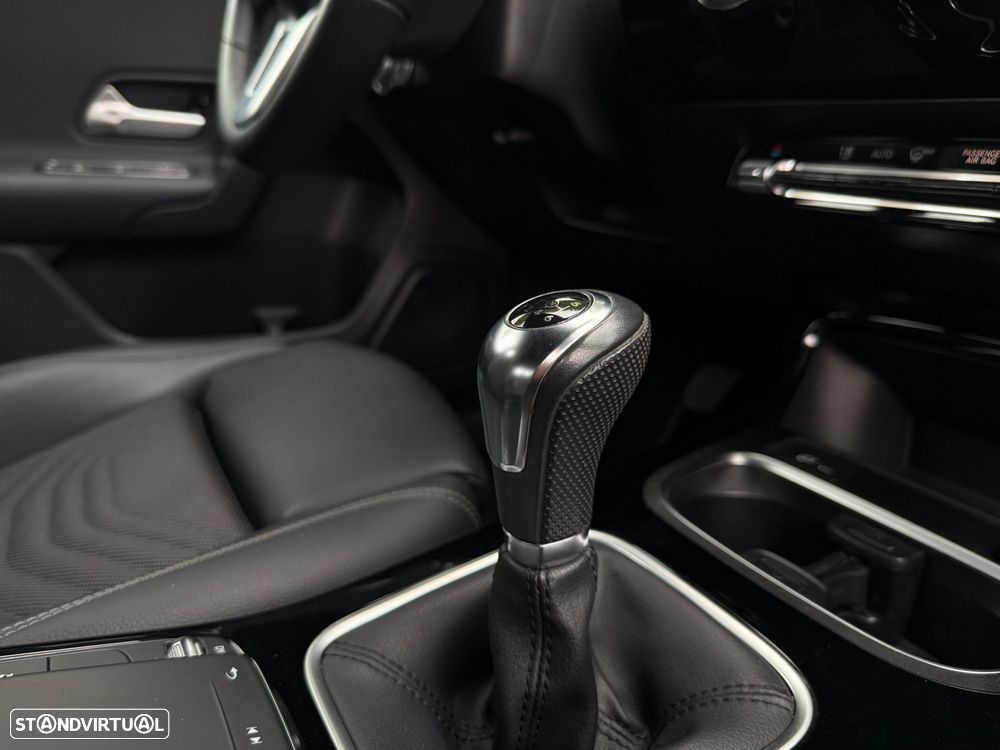 Mercedes-Benz A 180 d Style - 41