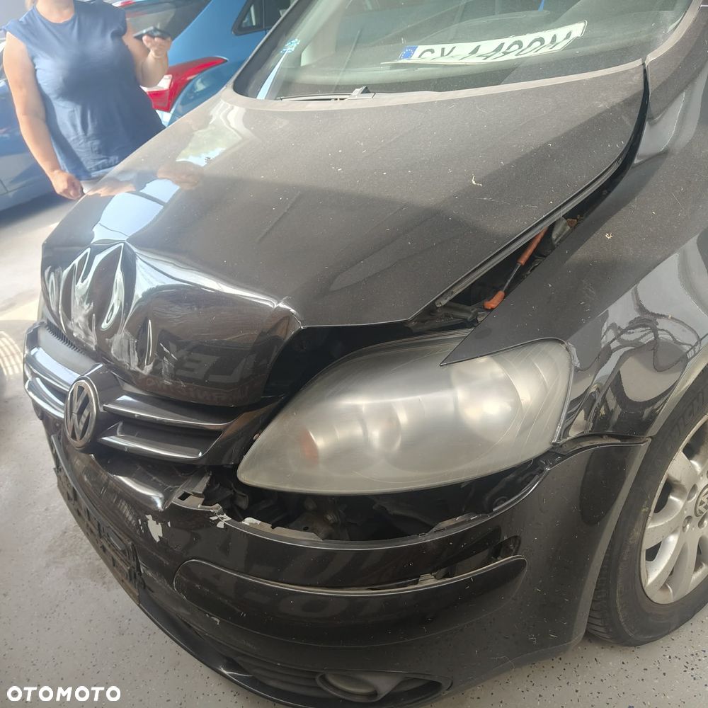 Volkswagen Golf Plus - 8