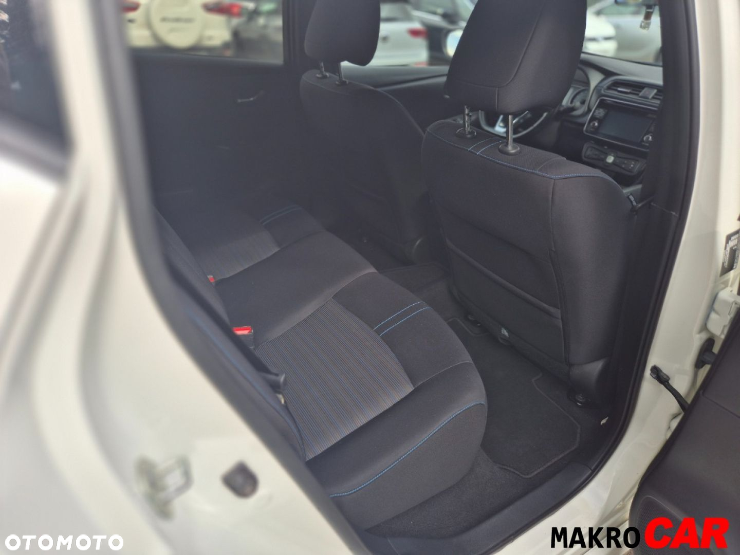 Nissan Leaf - 18