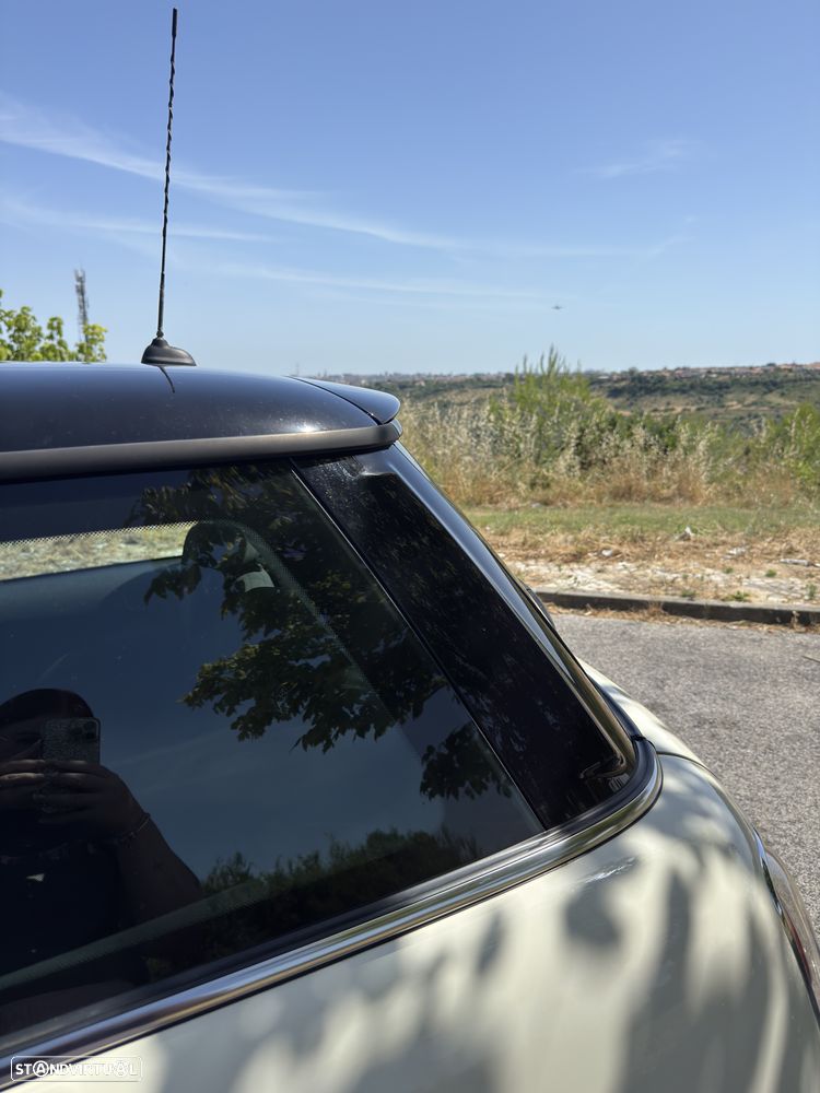 MINI 3 Portas Cooper D - 7