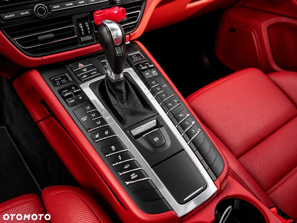 Porsche Macan S - 19