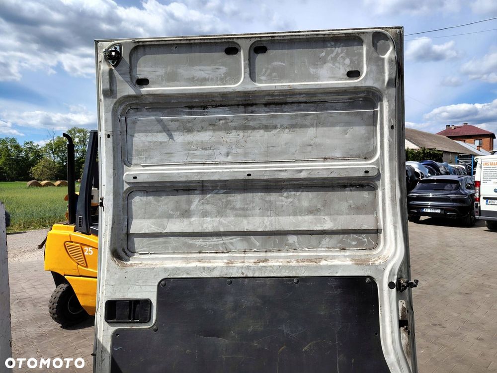 DRZWI BOCZNE PRAWE PRZESUWNE IVECO DAILY 3 III 35C12 FL LIFT - 8