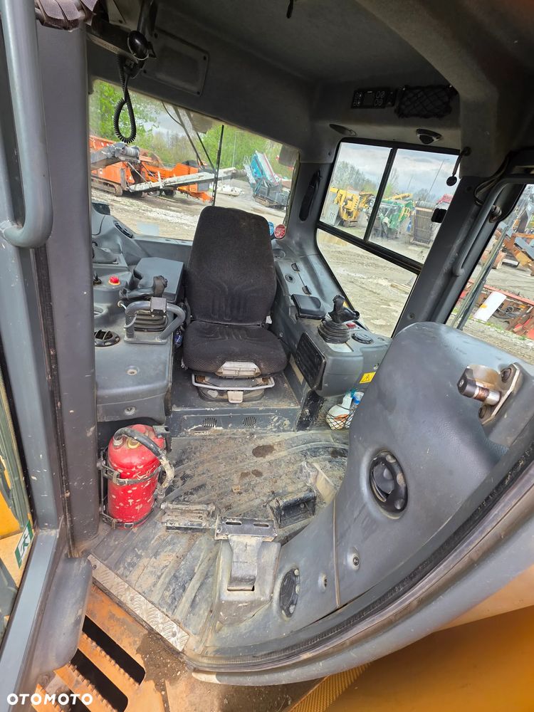 Liebherr PR736 LGP - 18