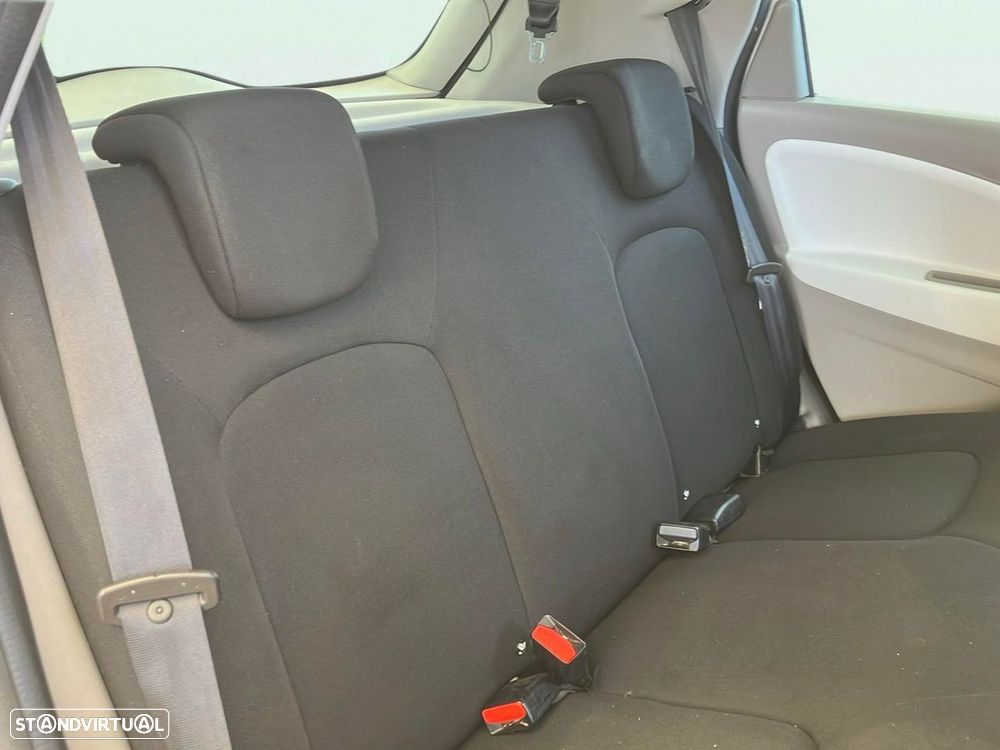 Renault Zoe - 15