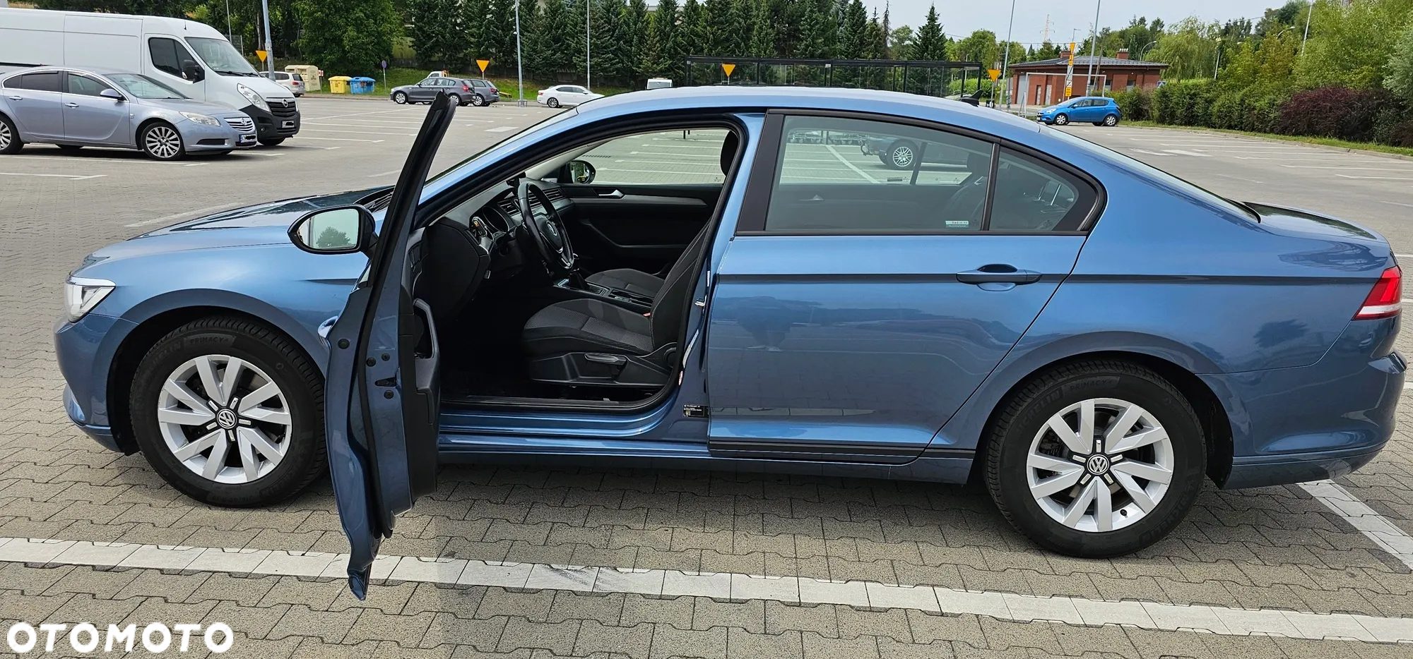Volkswagen Passat 1.4 TSI BMT Trendline - 9
