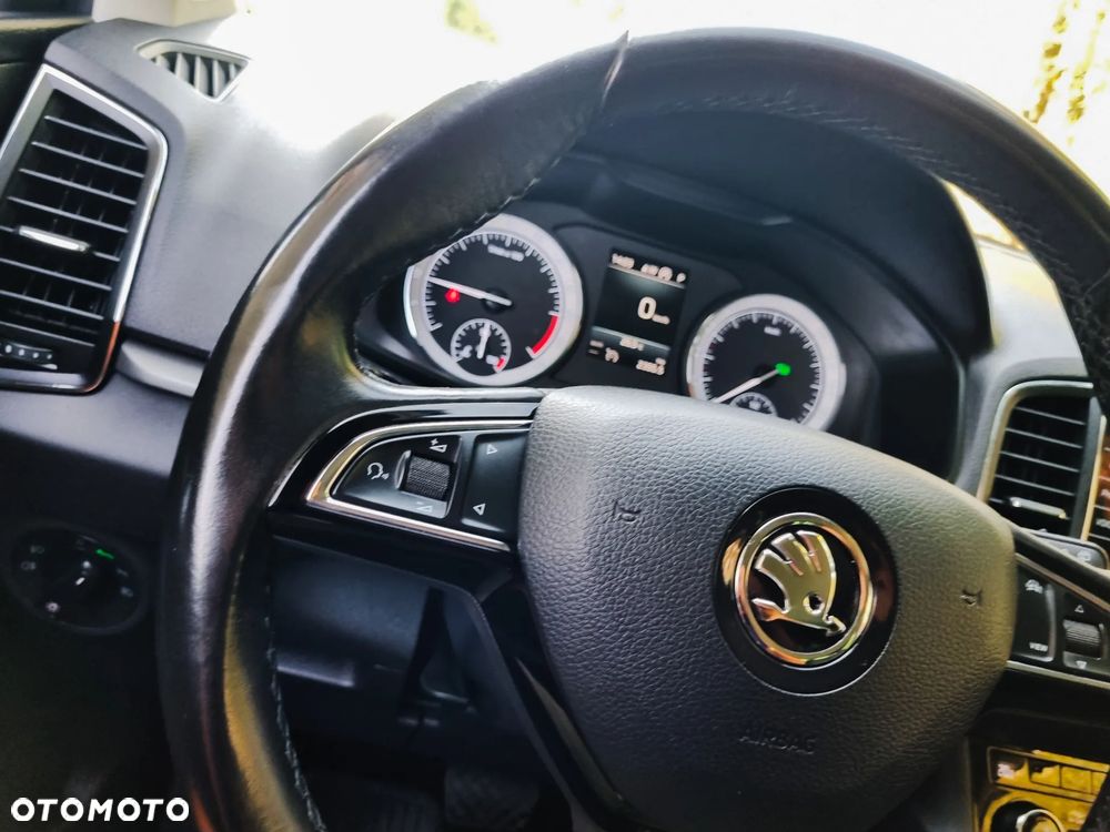 Skoda Karoq 2.0 TDI SCR 4x4 Style DSG - 36