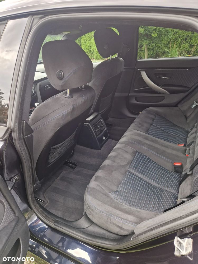 BMW Seria 4 420d xDrive M Sport - 23