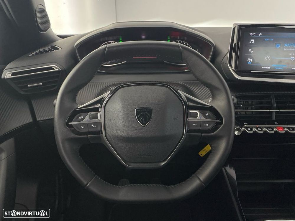 Peugeot 2008 1.2 PureTech Style - 14