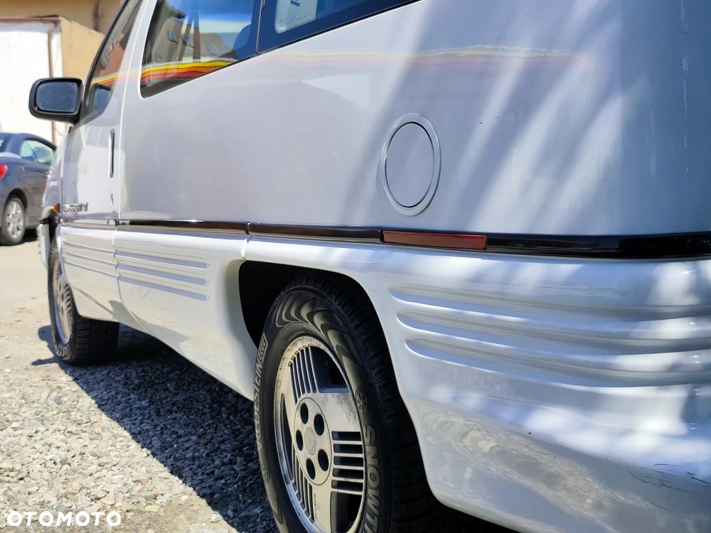 Pontiac Trans Sport - 17