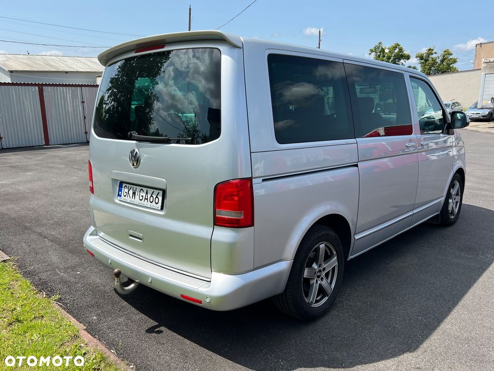 Volkswagen Multivan - 4