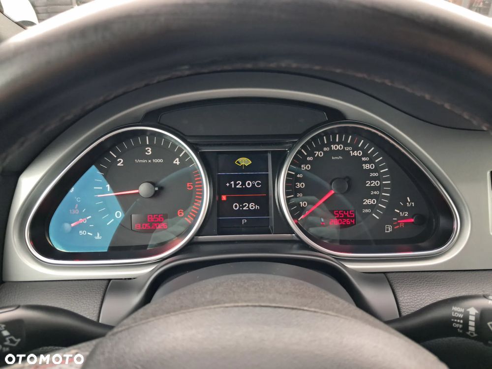 Audi Q7 3.0 TDI Quattro Tiptronic - 26
