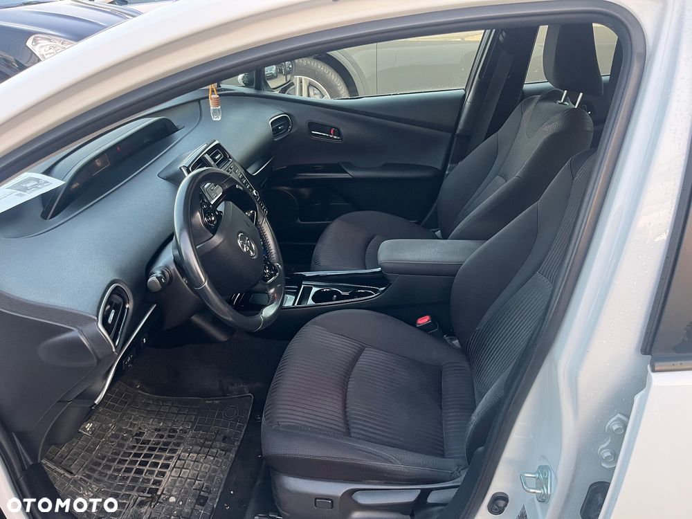 Toyota Prius 1.8 Hybrid Executive - 14