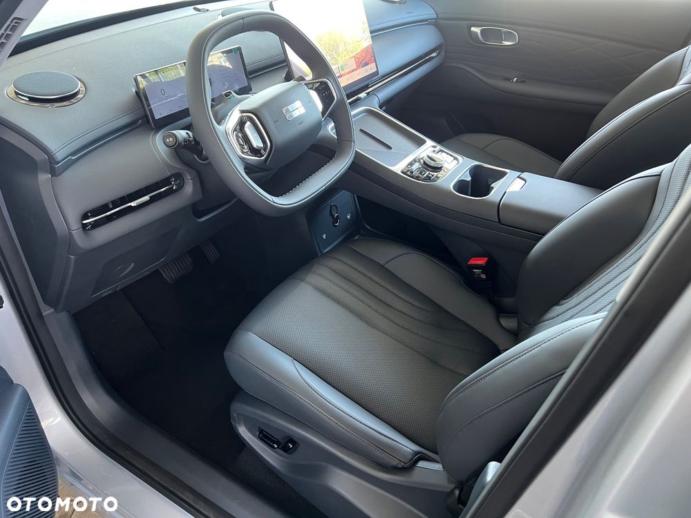 Geely Starray EM-i 1.5 PHEV Pro - 18