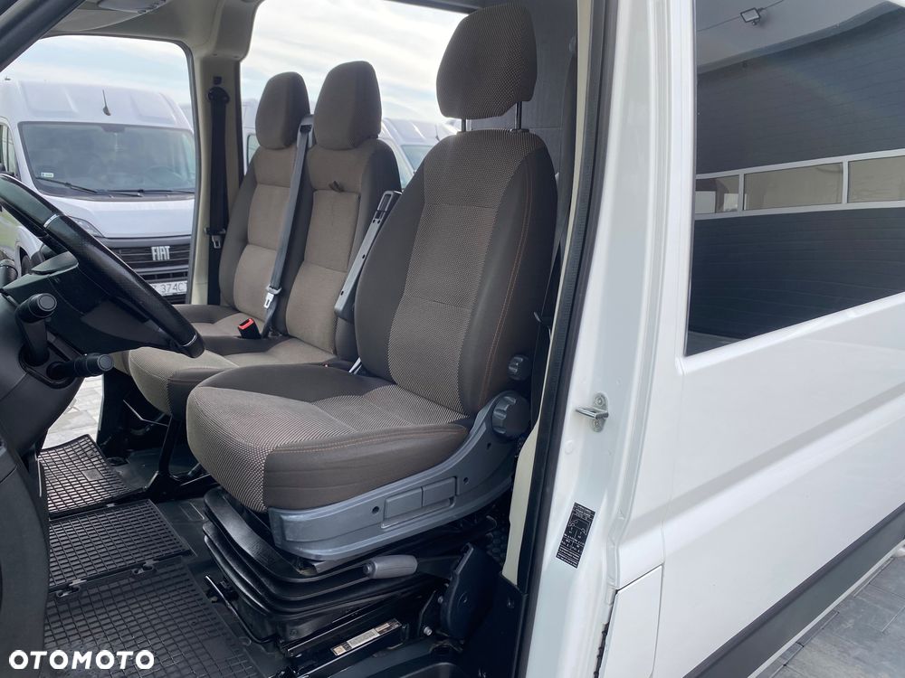 Peugeot BOXER L3H2, brygadowy, 6-osobowy, zakupiony w salonie w Rzeszowie, bezwypadkowy, serwisowany - 21