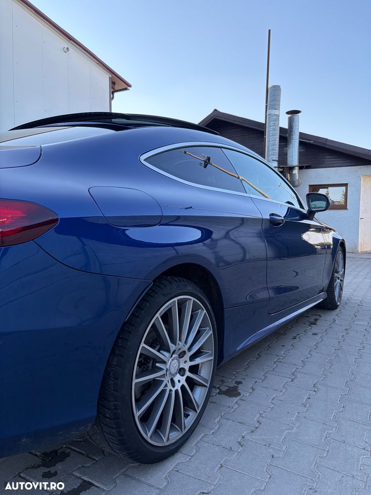 Mercedes-Benz C 300 d 9G-TRONIC AMG Line Plus - 8