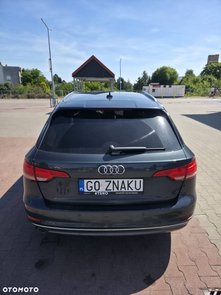 Audi A4 Avant 2.0 TDI - 13