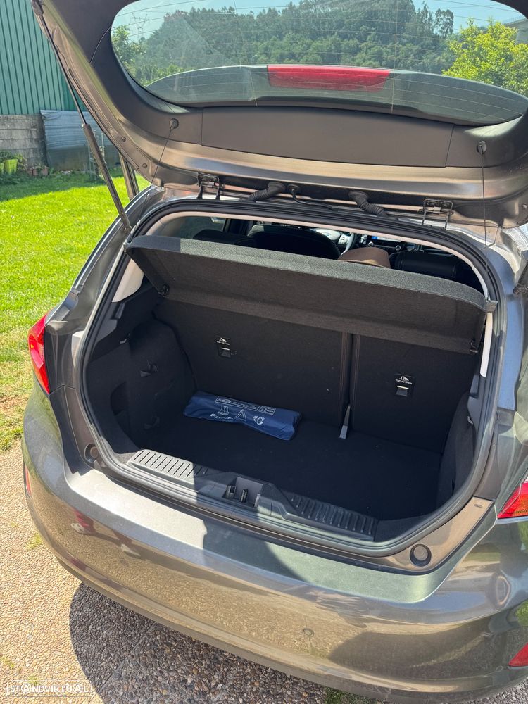 Ford Fiesta 1.0 EcoBoost Titanium - 9