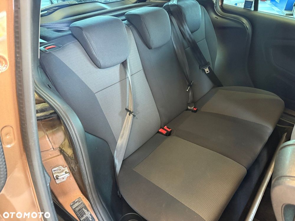 Ford B-MAX - 10