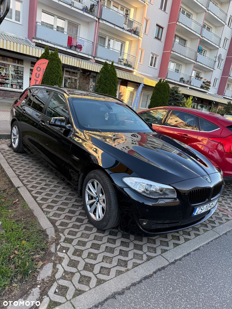 BMW Seria 5 520d - 2