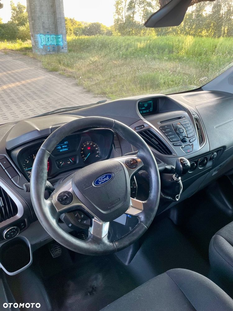 Ford Transit Custom - 11
