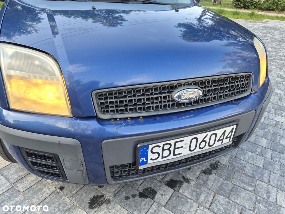 Ford Fusion - 7