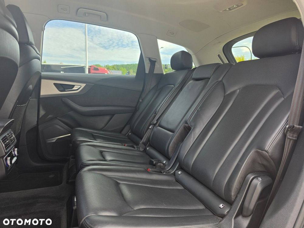 Audi Q7 - 14