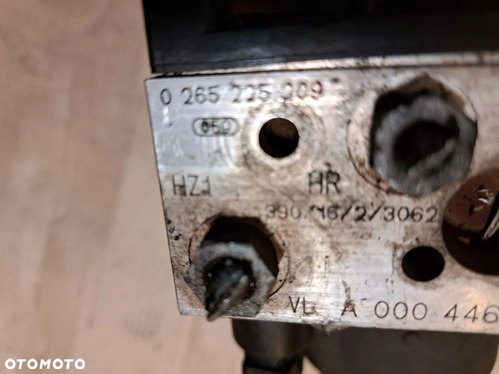 Pompa ABS MERCEDES VITO W639 2.2 CDI 0265225209  0265950094 - 4