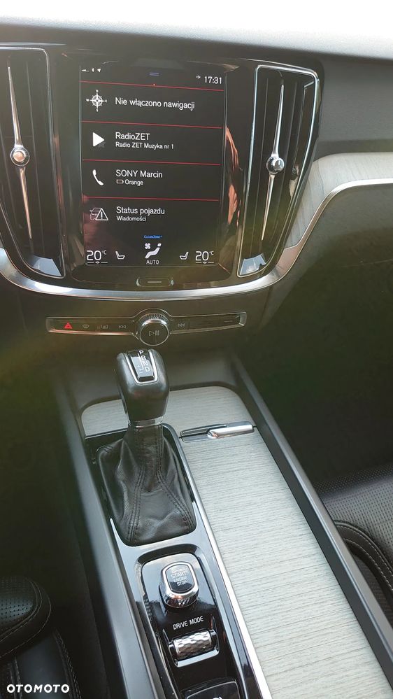 Volvo V60 D4 Inscription - 12
