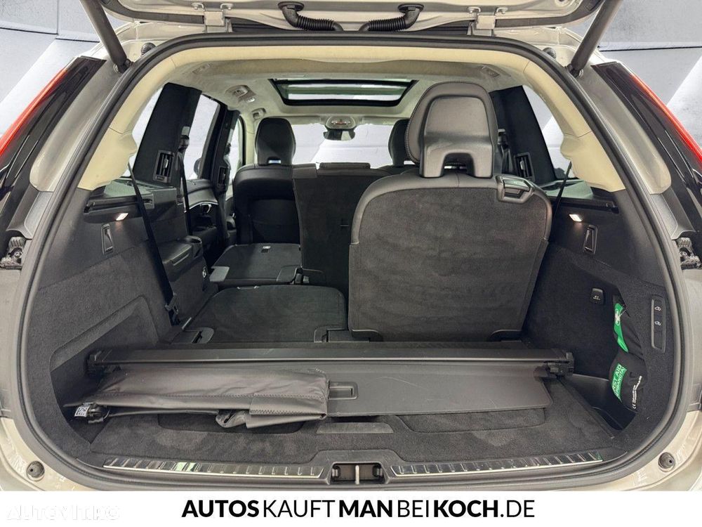 Volvo XC 90 T8 AWD Ultra Dark - 22