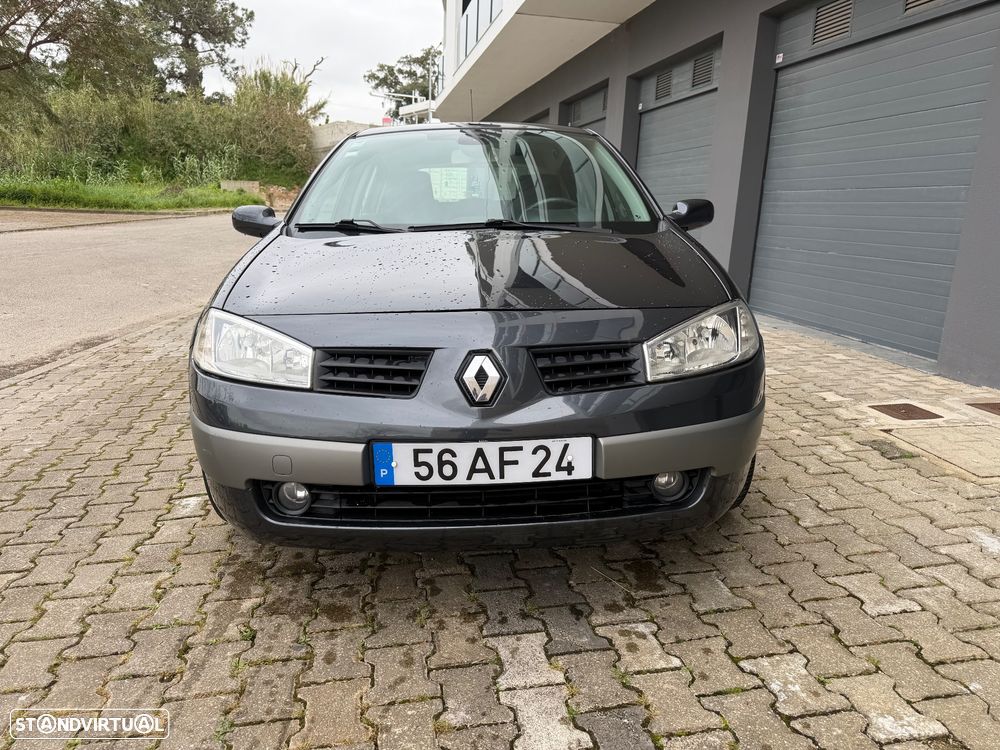 Renault Mégane 1.5 dCi Confort - 3