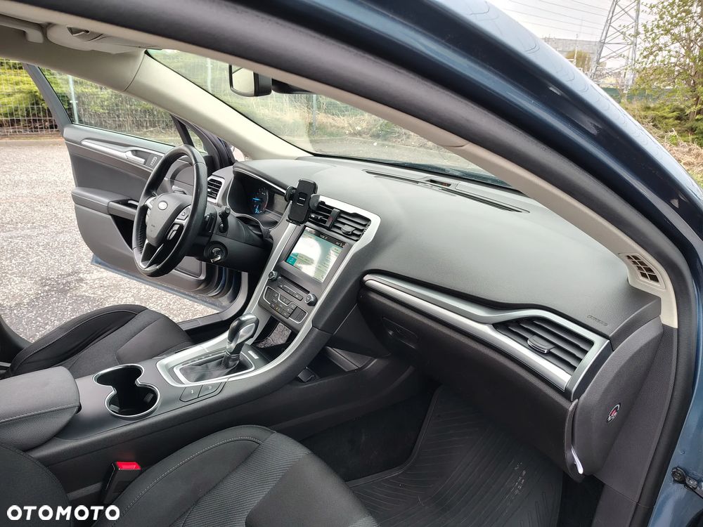 Ford Mondeo 2.0 TDCi Trend PowerShift - 12