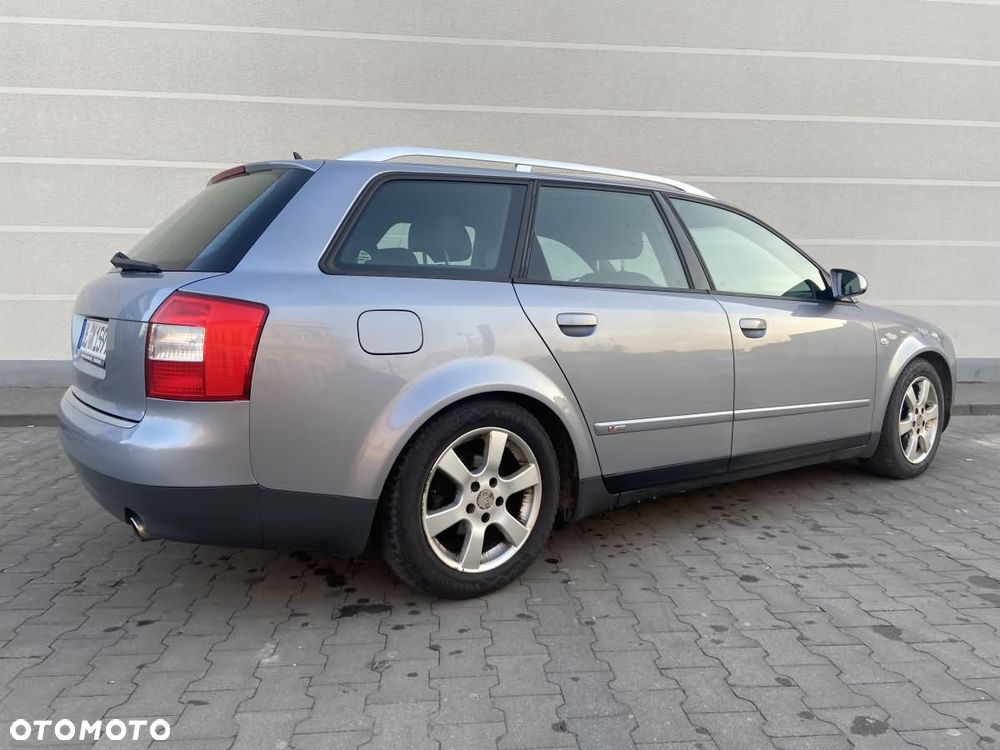 Audi A4 Avant 1.8 T quattro - 4