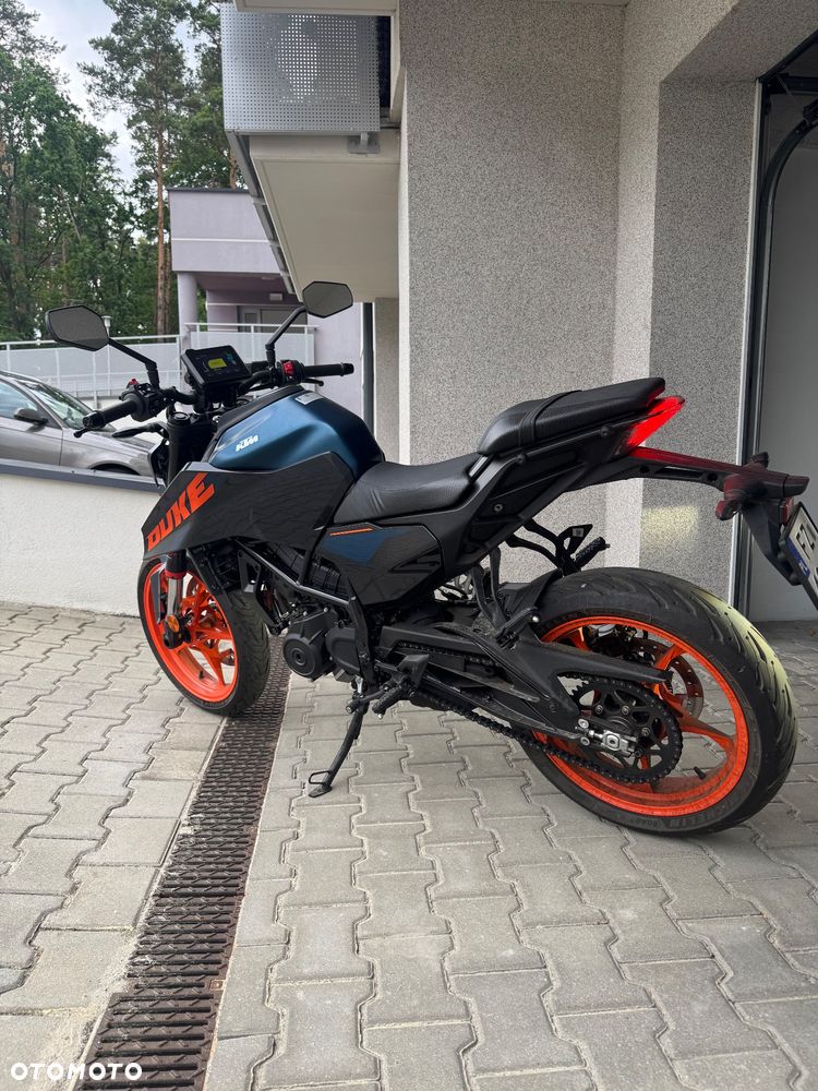 KTM Duke - 4
