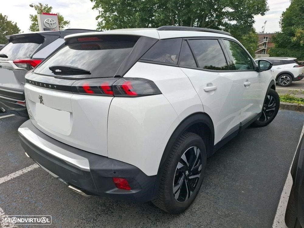 Peugeot 2008 1.2 PureTech Allure Pack - 4