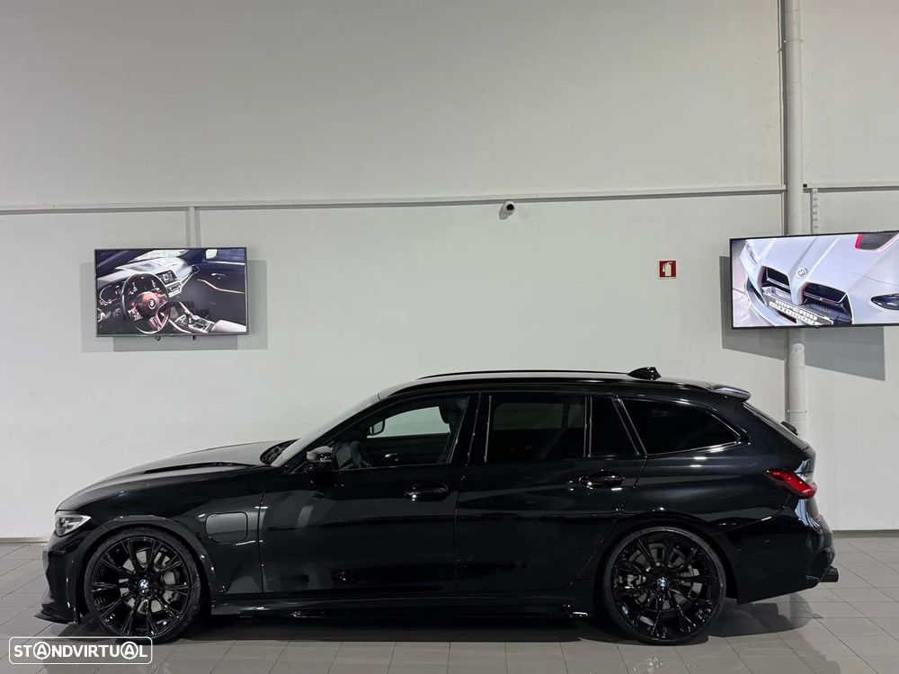 BMW 330 e Touring Pack M Auto - 9