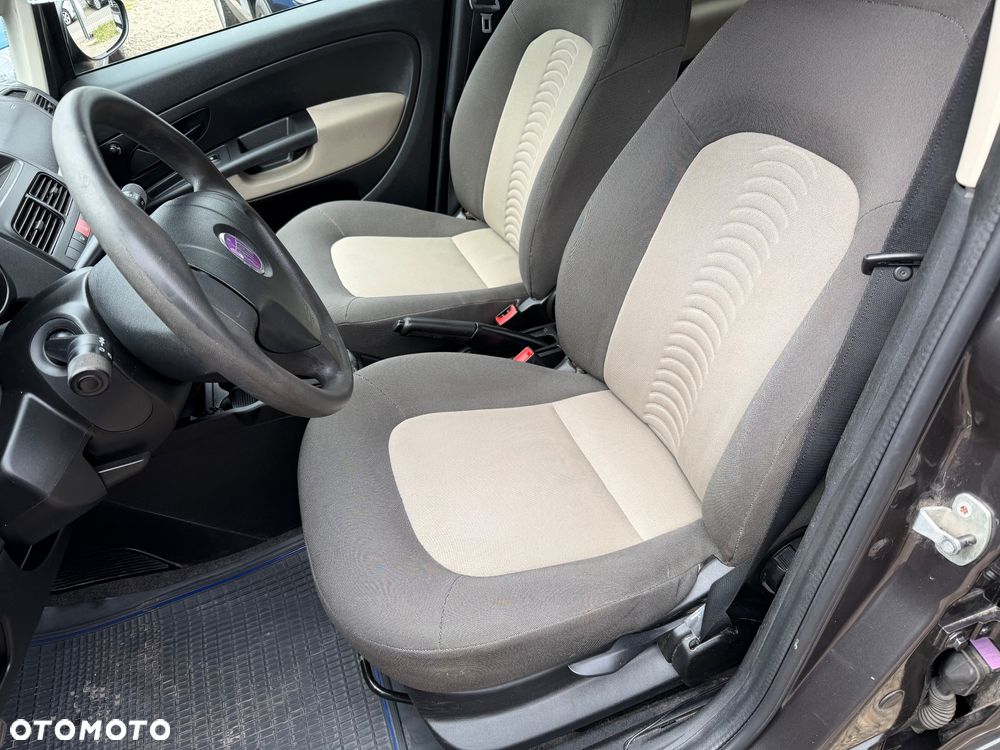 Fiat Linea 1.4 Active - 9