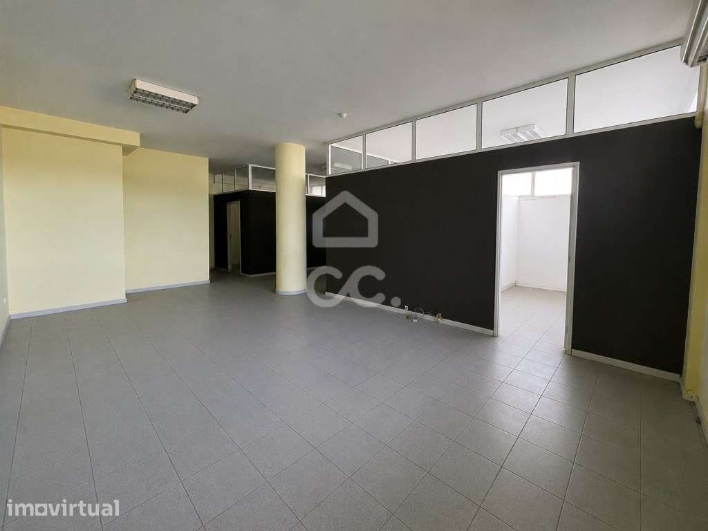 Loja com 117 m² em Vila Nova de Famalicão - Grande imagem: 4/12