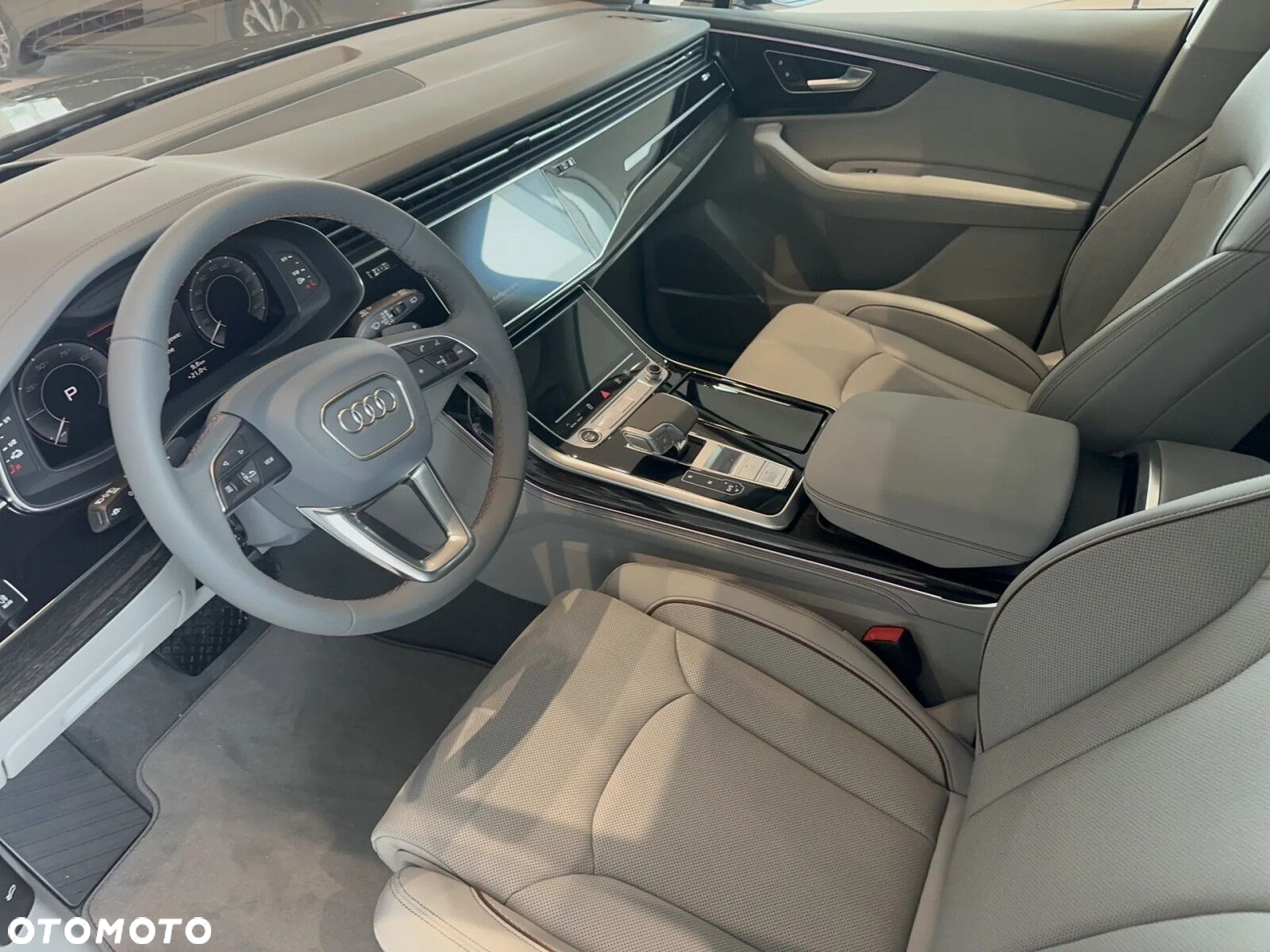 Audi Q7 - 12