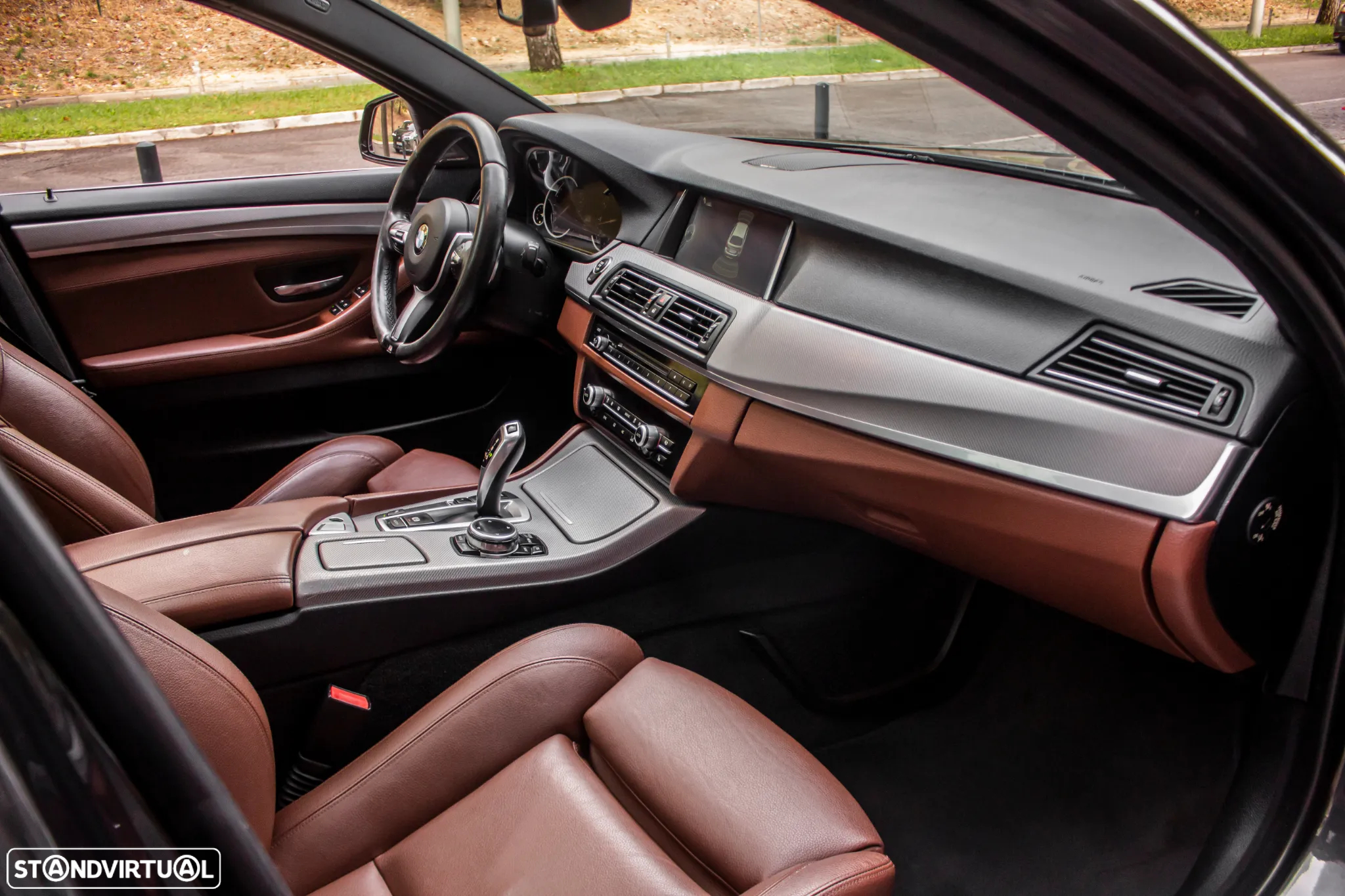 BMW 520 i Pack M Auto - 29