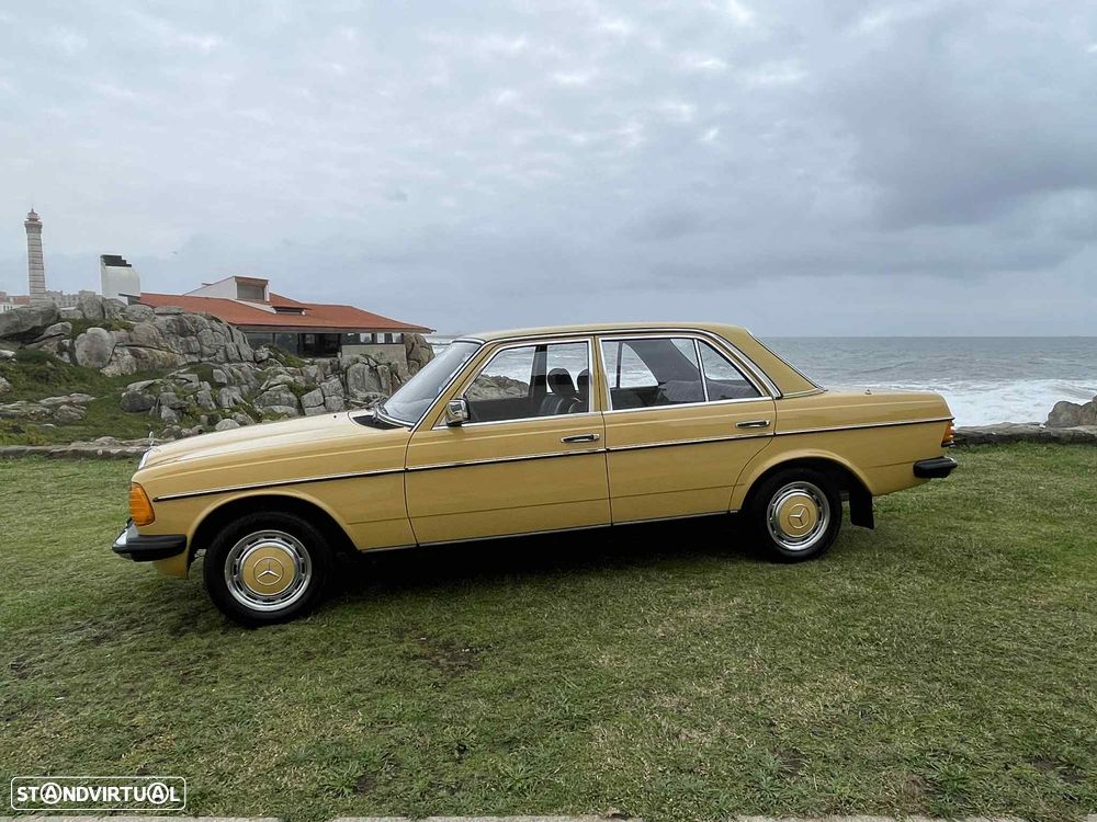 Mercedes-Benz E 200 - 36