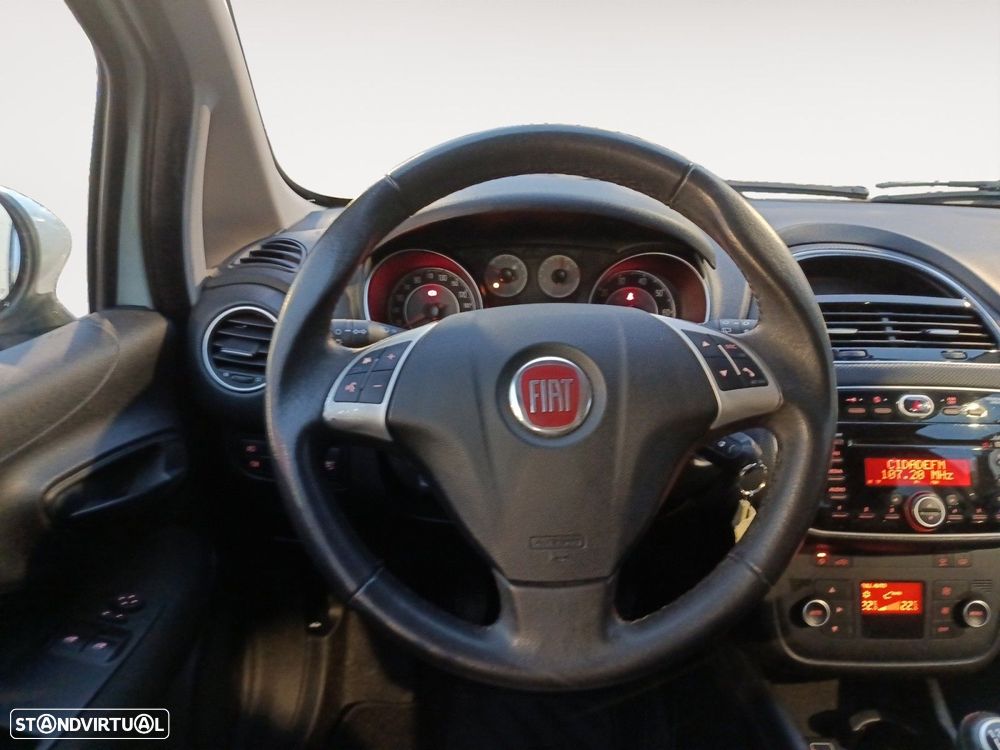 Fiat Punto 1.2 Lounge S&S - 12