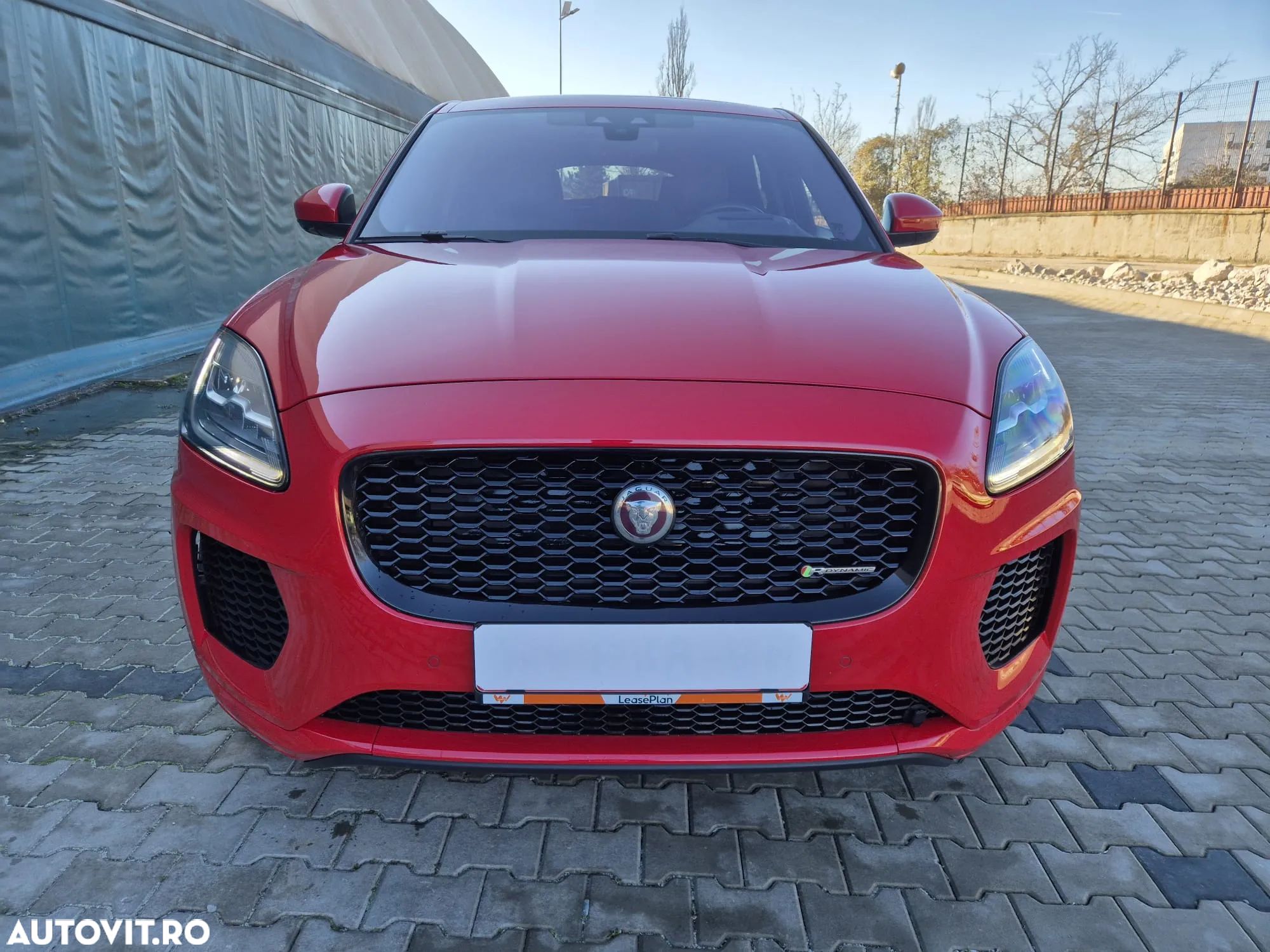 Jaguar E-Pace P250 AWD R-Dynamic S - 1