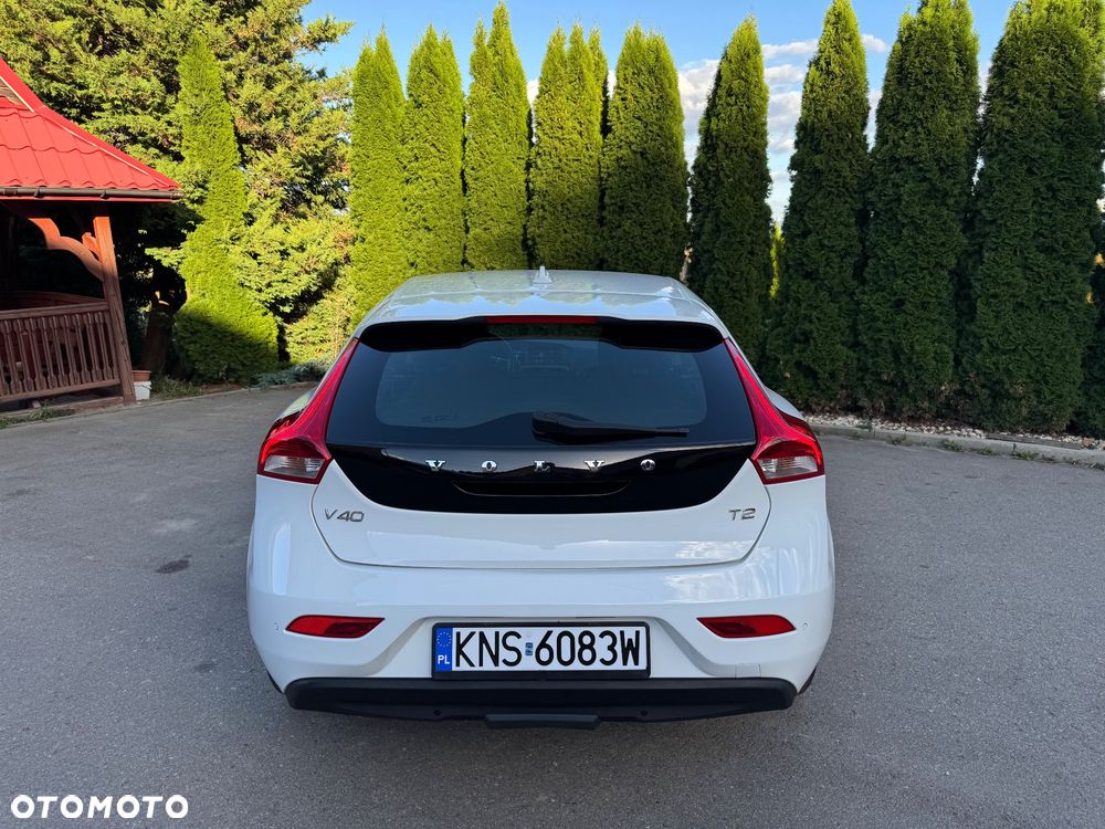 Volvo V40 T2 Geartronic Momentum - 5