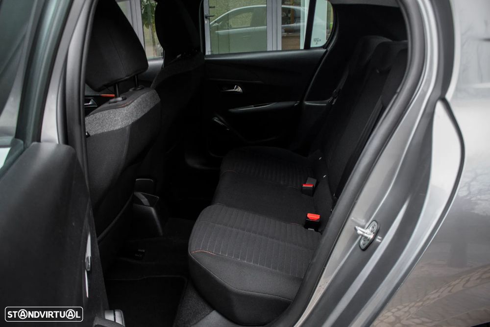 Peugeot 208 1.2 PureTech Active - 28