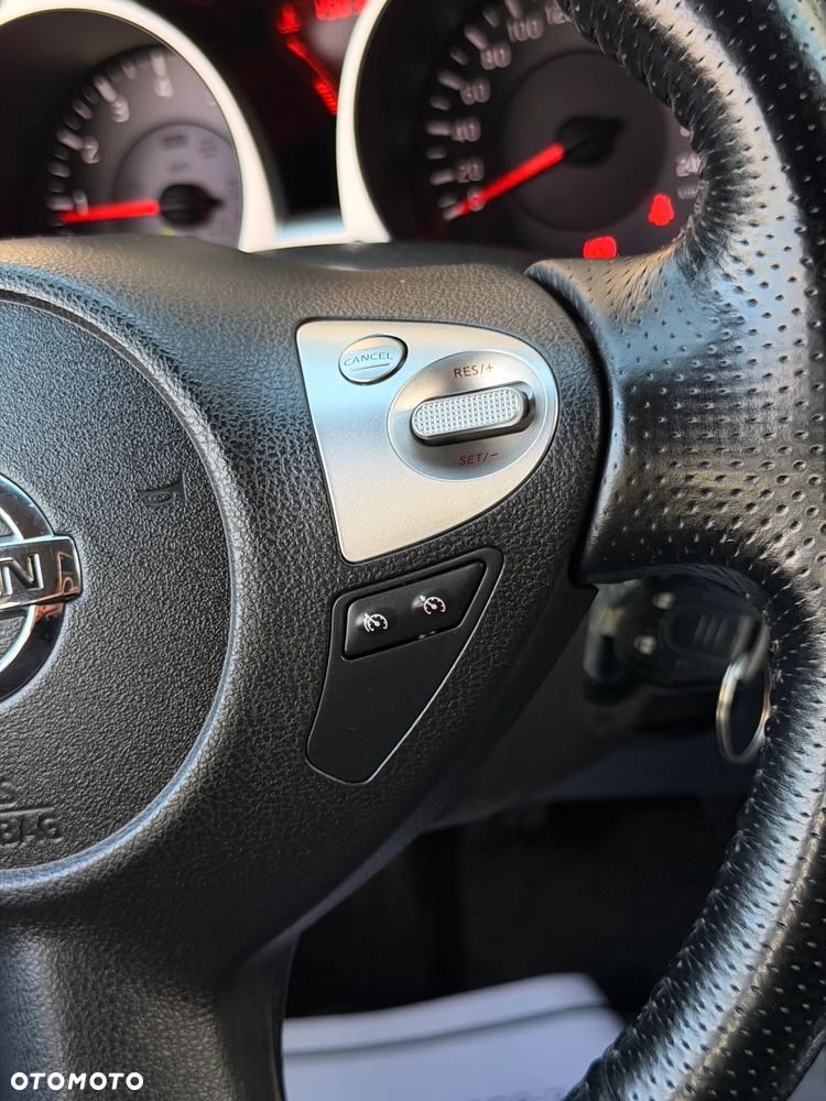 Nissan Juke 1.6 Start/Stop Tekna - 11